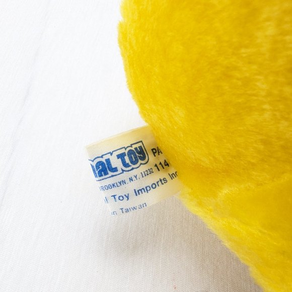 1984 Animal Toy Yellow Duck Plush Stuffed Animal 7" Rainbow Feet Orange Beak - Picture 8 of 9
